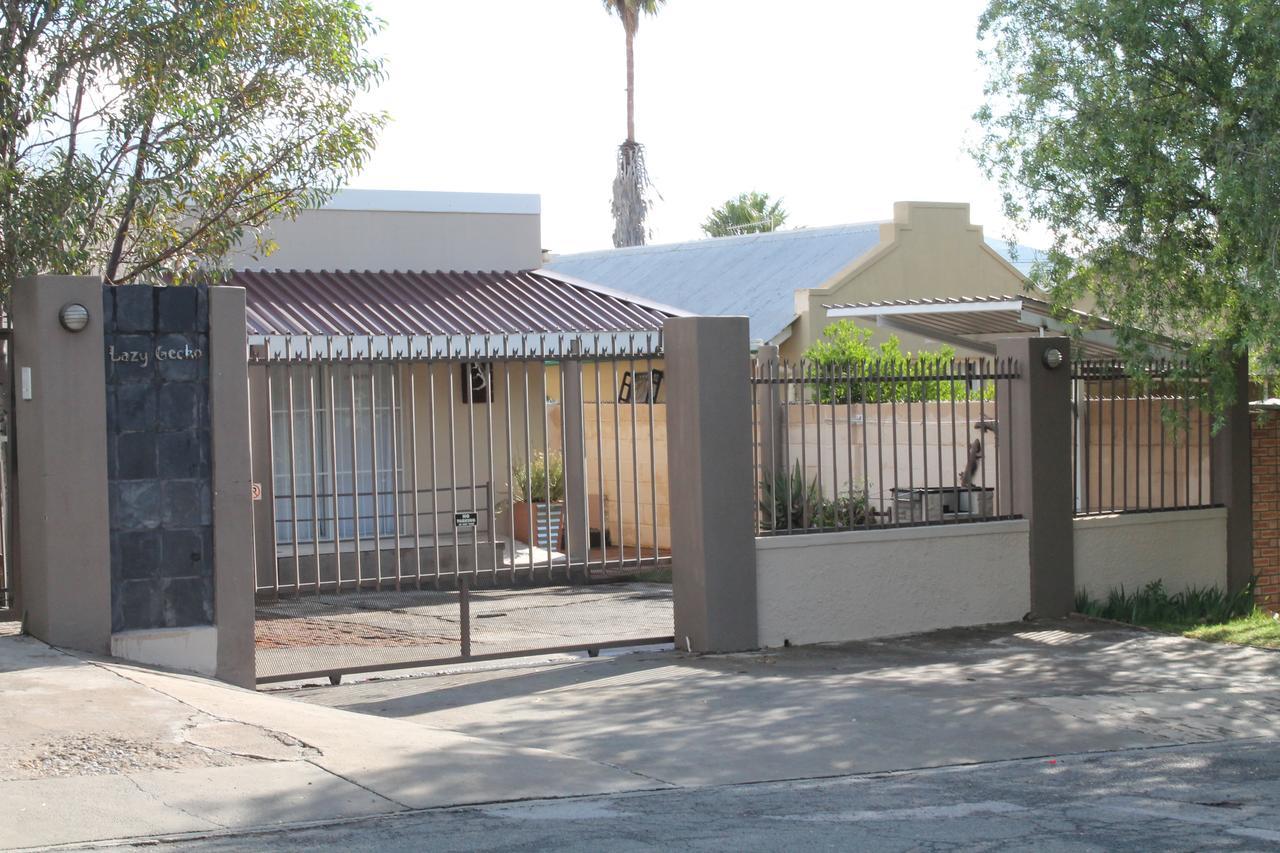 Lazy Gecko Accommodation Cradock Exterior photo